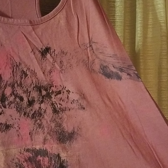 Purple Racerback Feather Patterned Tee - Picture 3 of 4